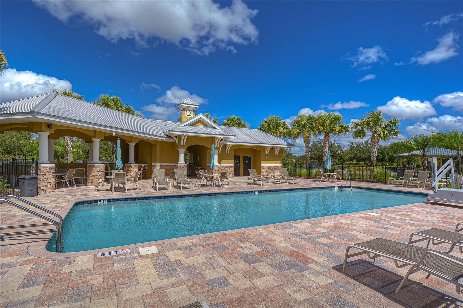 10330 STALLION FIELDS WAY, TAMPA, FL, 33647