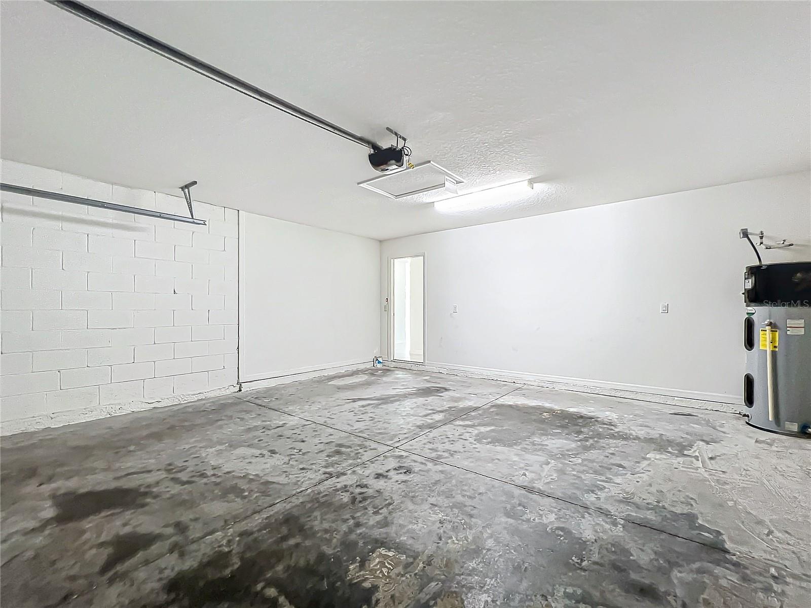1028 MATTIE POINTE WAY, AUBURNDALE, FL, 33823