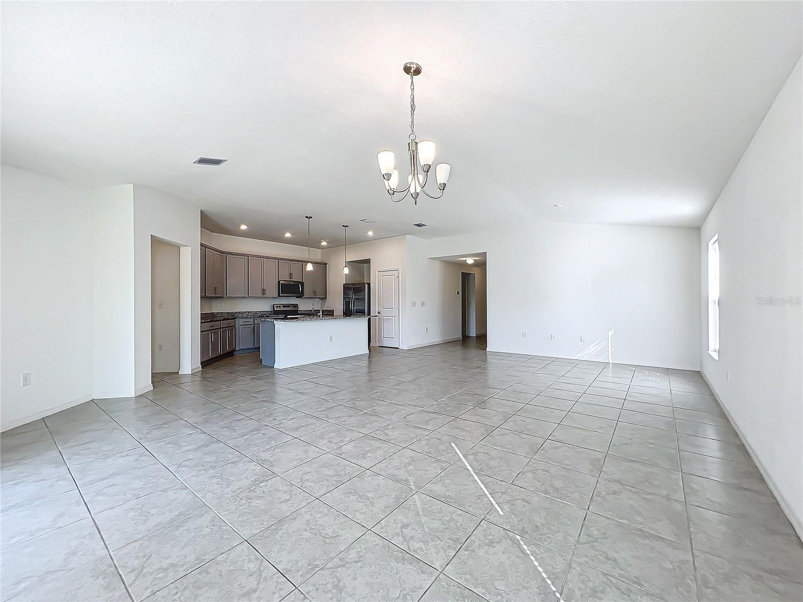 1028 MATTIE POINTE WAY, AUBURNDALE, FL, 33823