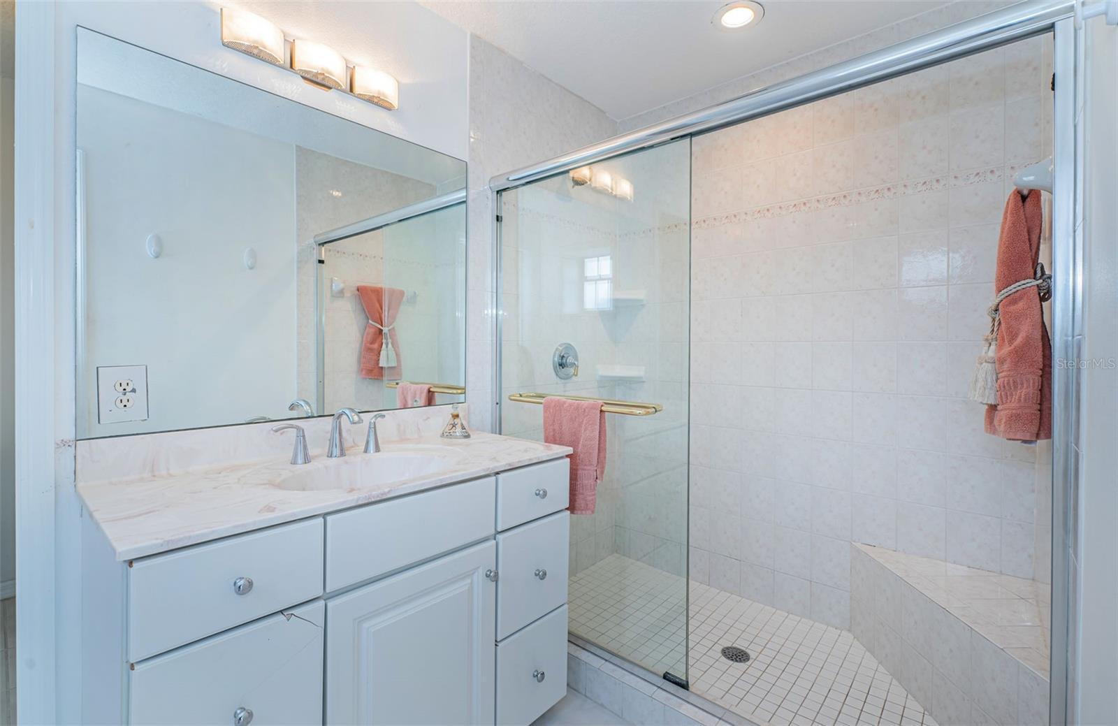 578 RYANS WOODS LN, PALM HARBOR, FL, 34683