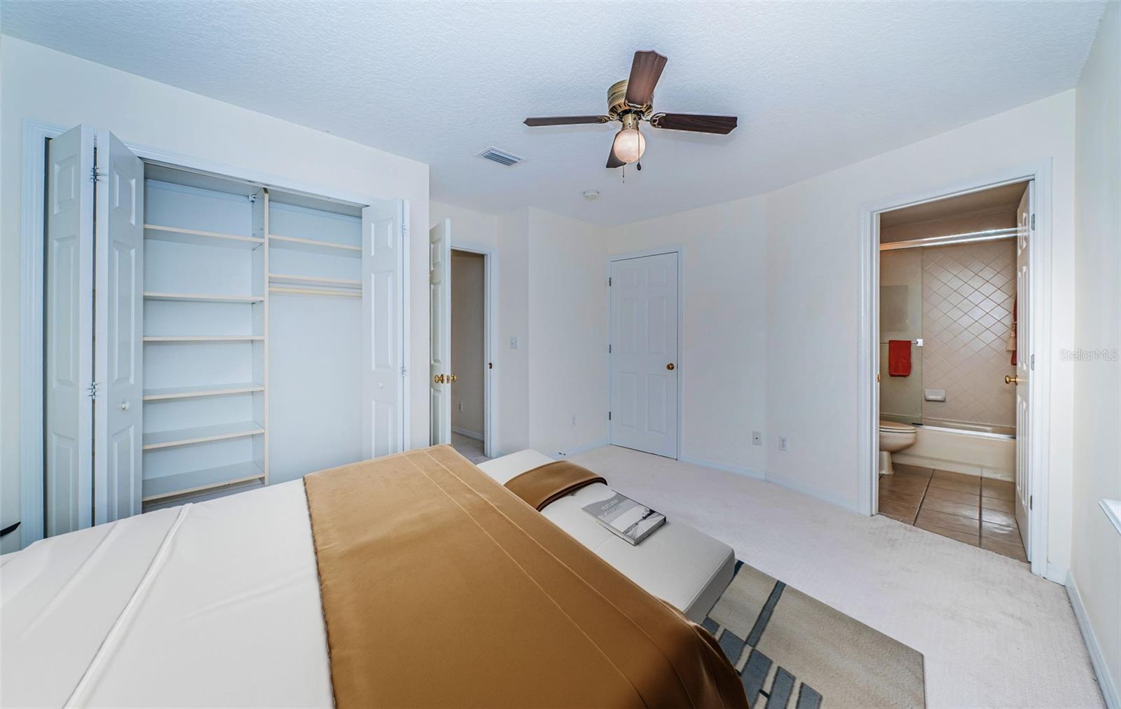 578 RYANS WOODS LN, PALM HARBOR, FL, 34683