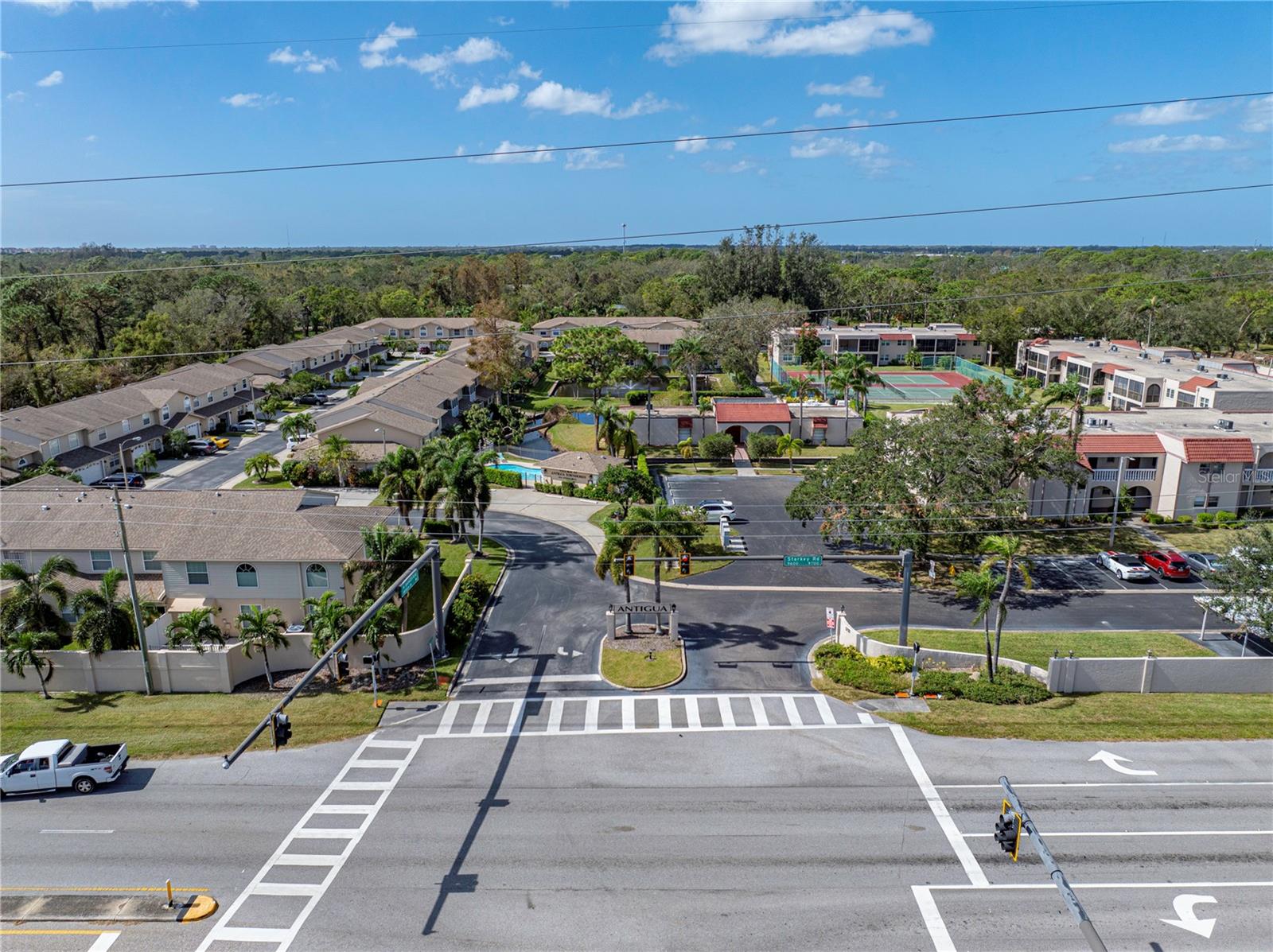 9700 STARKEY RD #312, SEMINOLE, FL, 33777