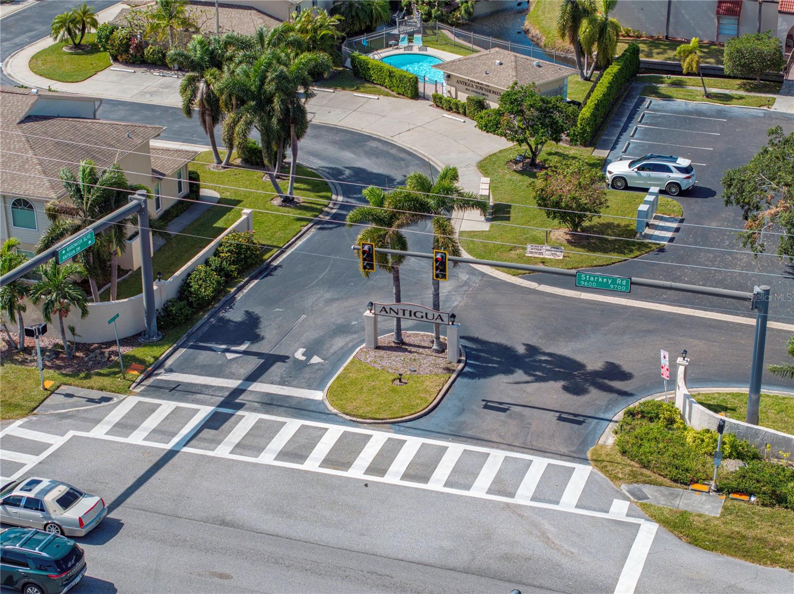 9700 STARKEY RD #312, SEMINOLE, FL, 33777