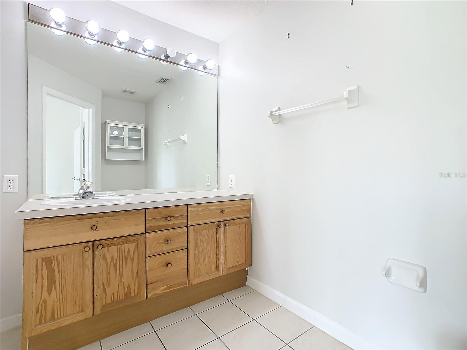 2338 SILVER PALM DR, KISSIMMEE, FL, 34747