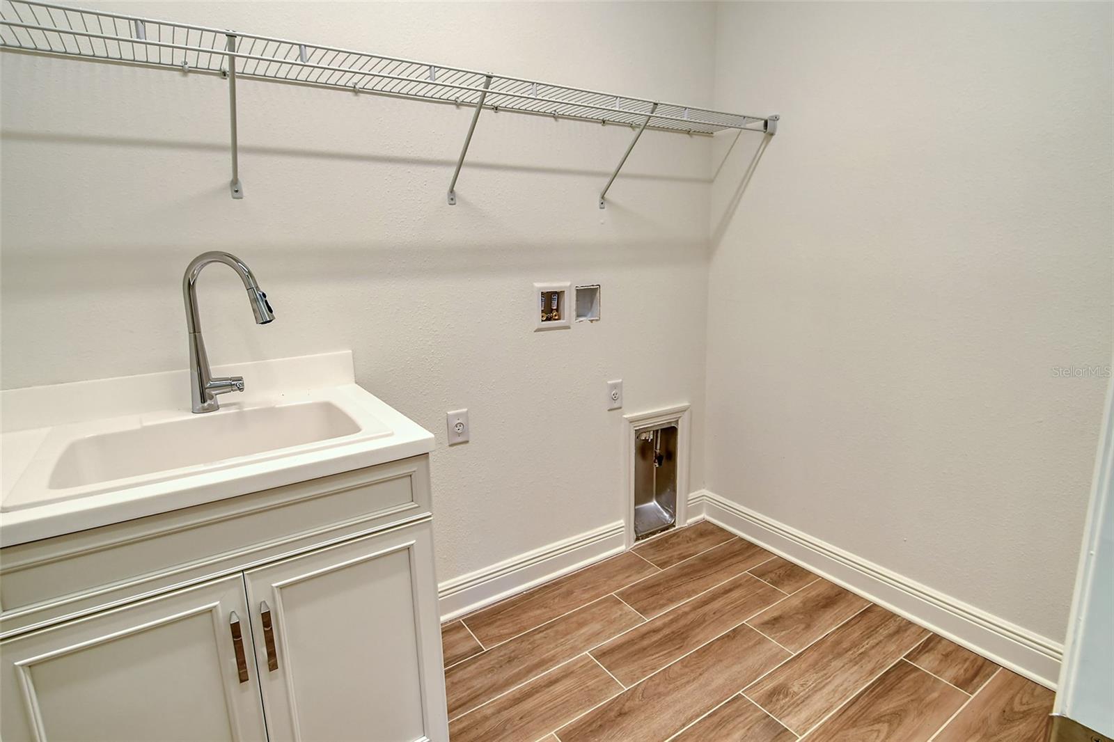 2612 STAR APPLE WAY, SARASOTA, FL, 34240