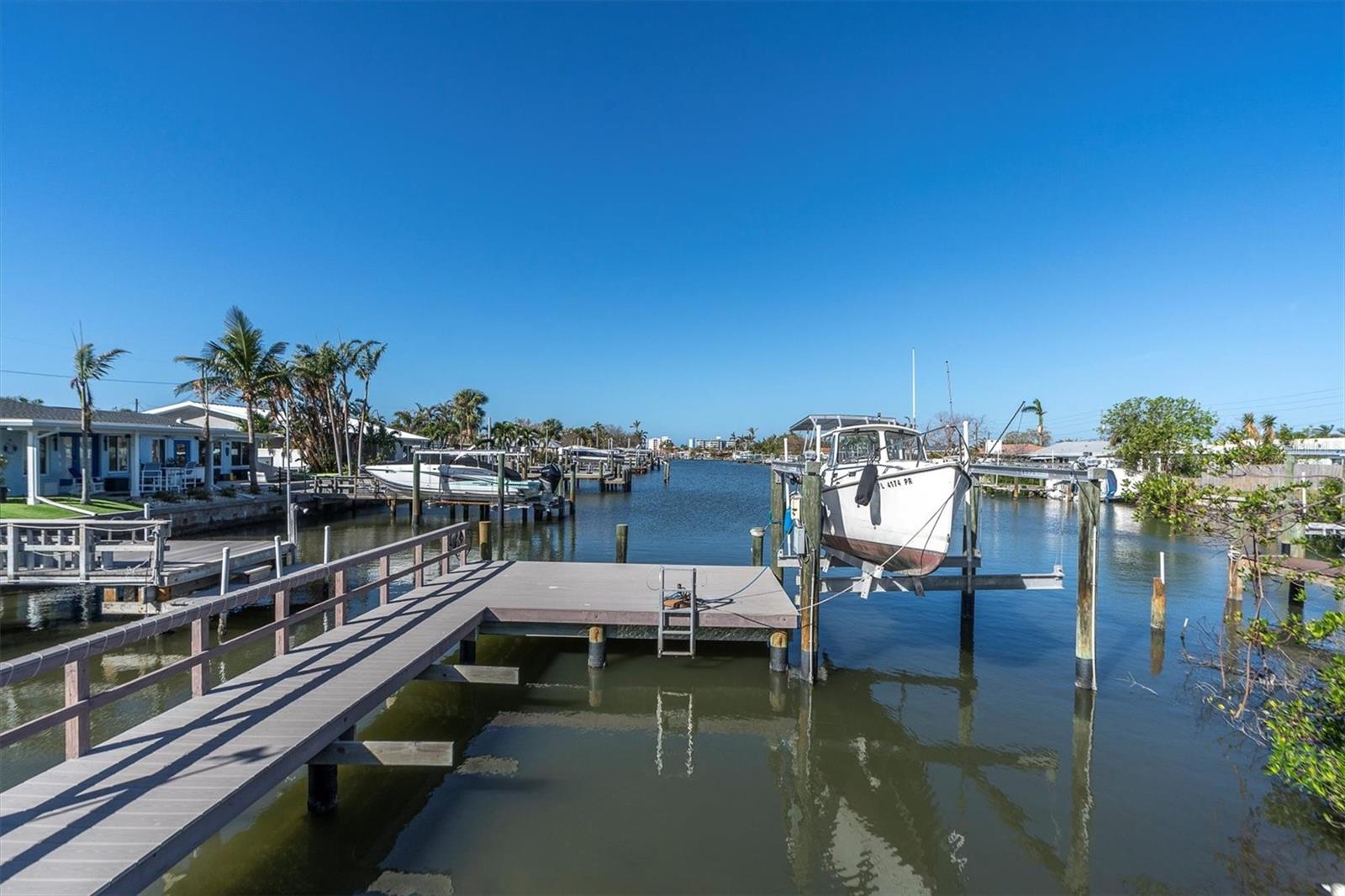 75 79TH ST S, ST PETERSBURG, FL, 33707