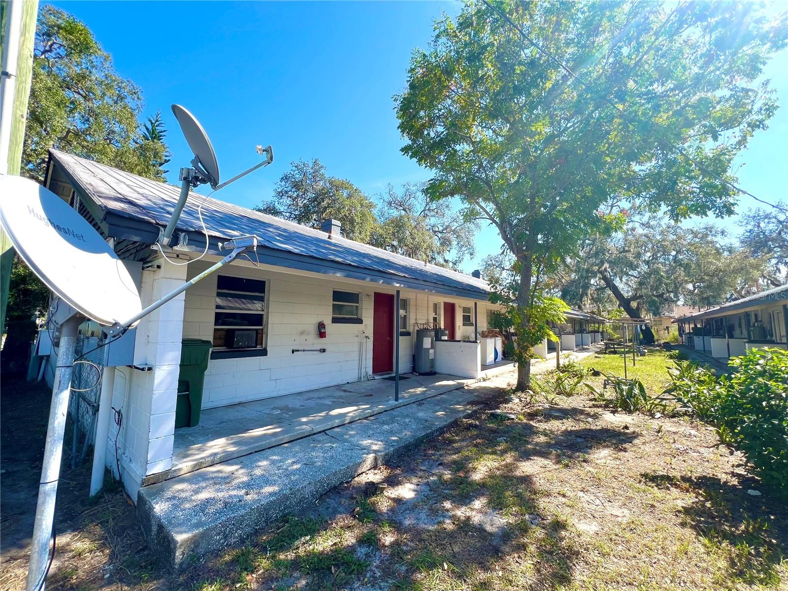 301 S EAST ST, LEESBURG, FL, 34748