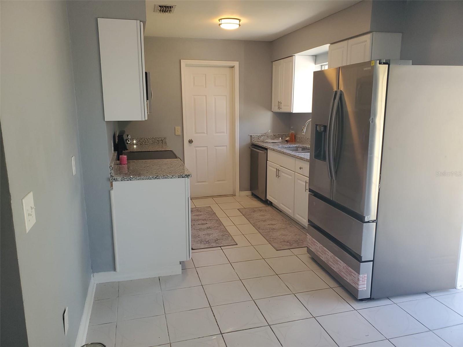 16 N LANCELOT AVE, ORLANDO, FL, 32835