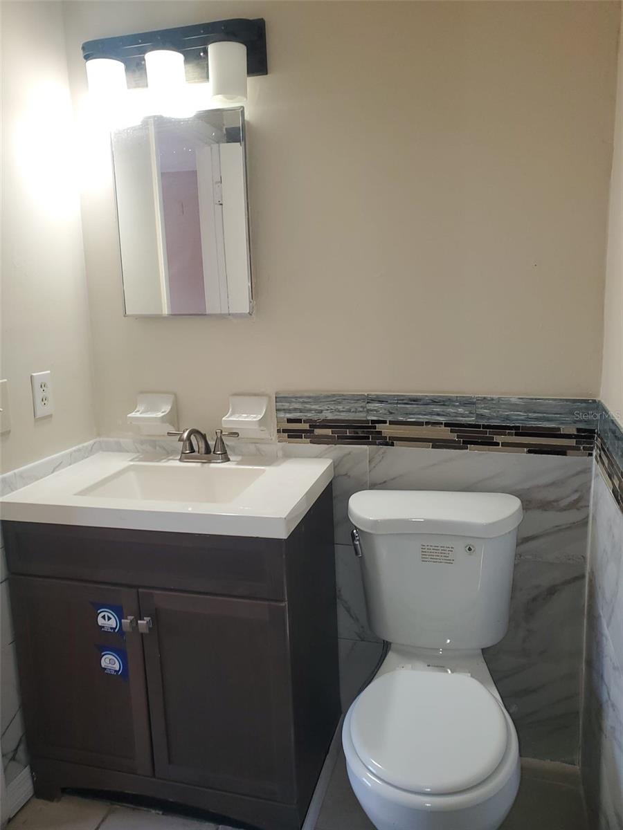 16 N LANCELOT AVE, ORLANDO, FL, 32835