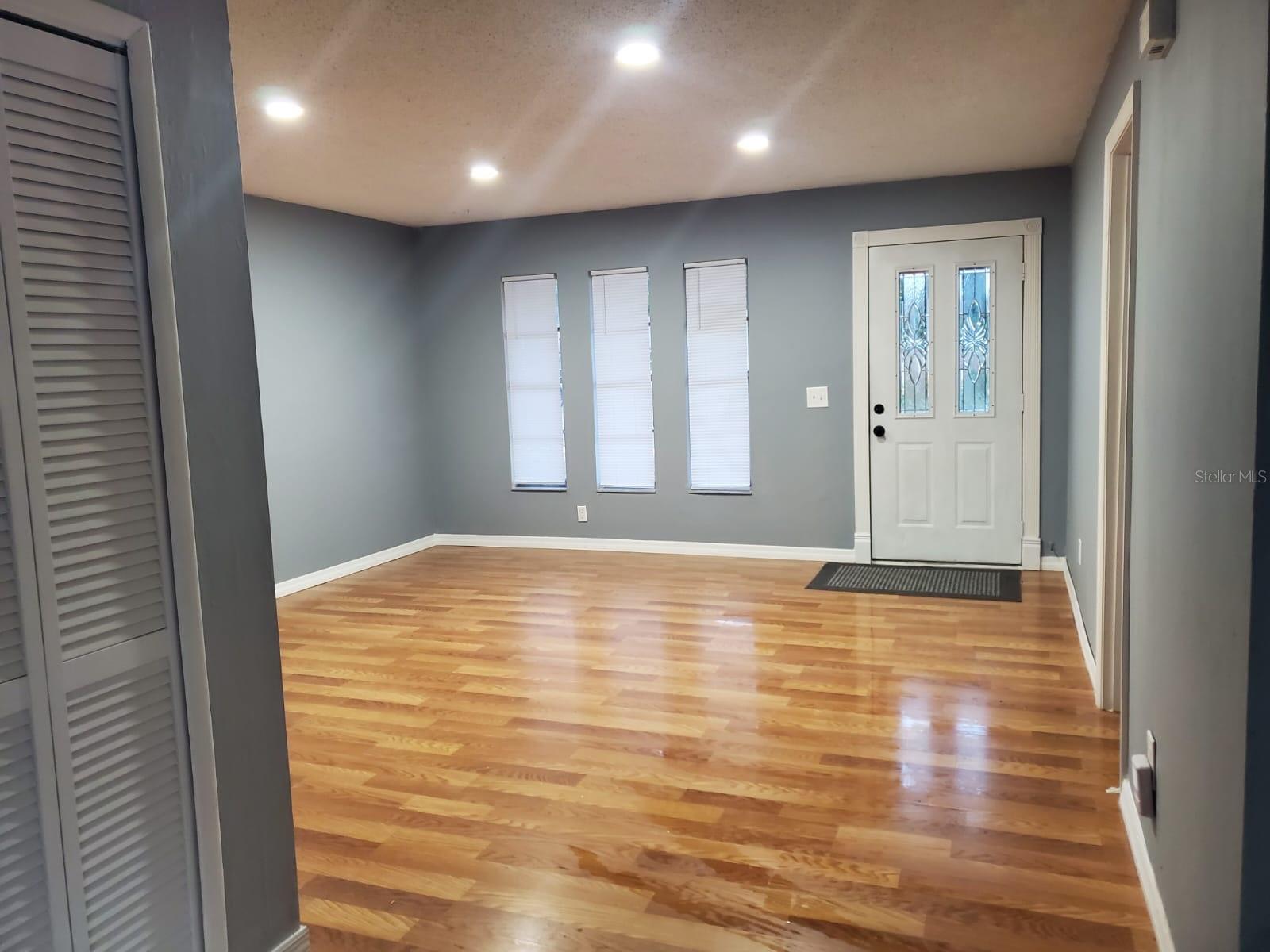 16 N LANCELOT AVE, ORLANDO, FL, 32835