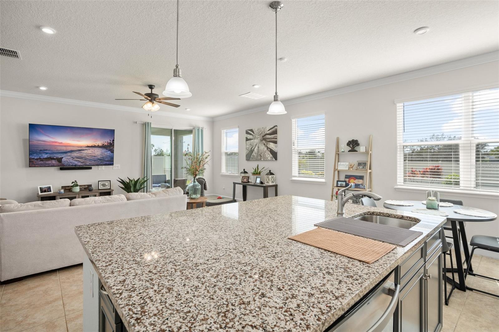 525 SEATTLE SLEW DR, DAVENPORT, FL, 33837