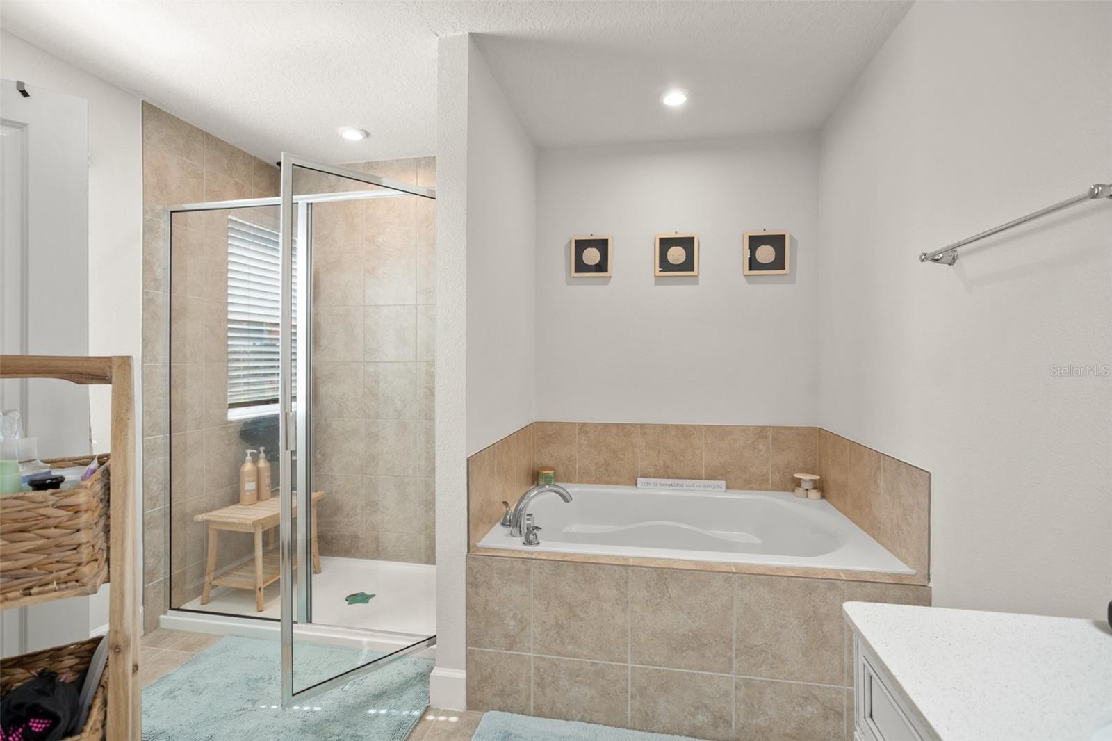 525 SEATTLE SLEW DR, DAVENPORT, FL, 33837