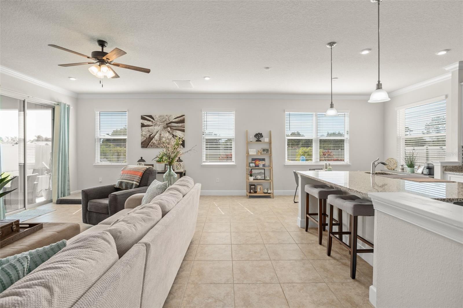 525 SEATTLE SLEW DR, DAVENPORT, FL, 33837