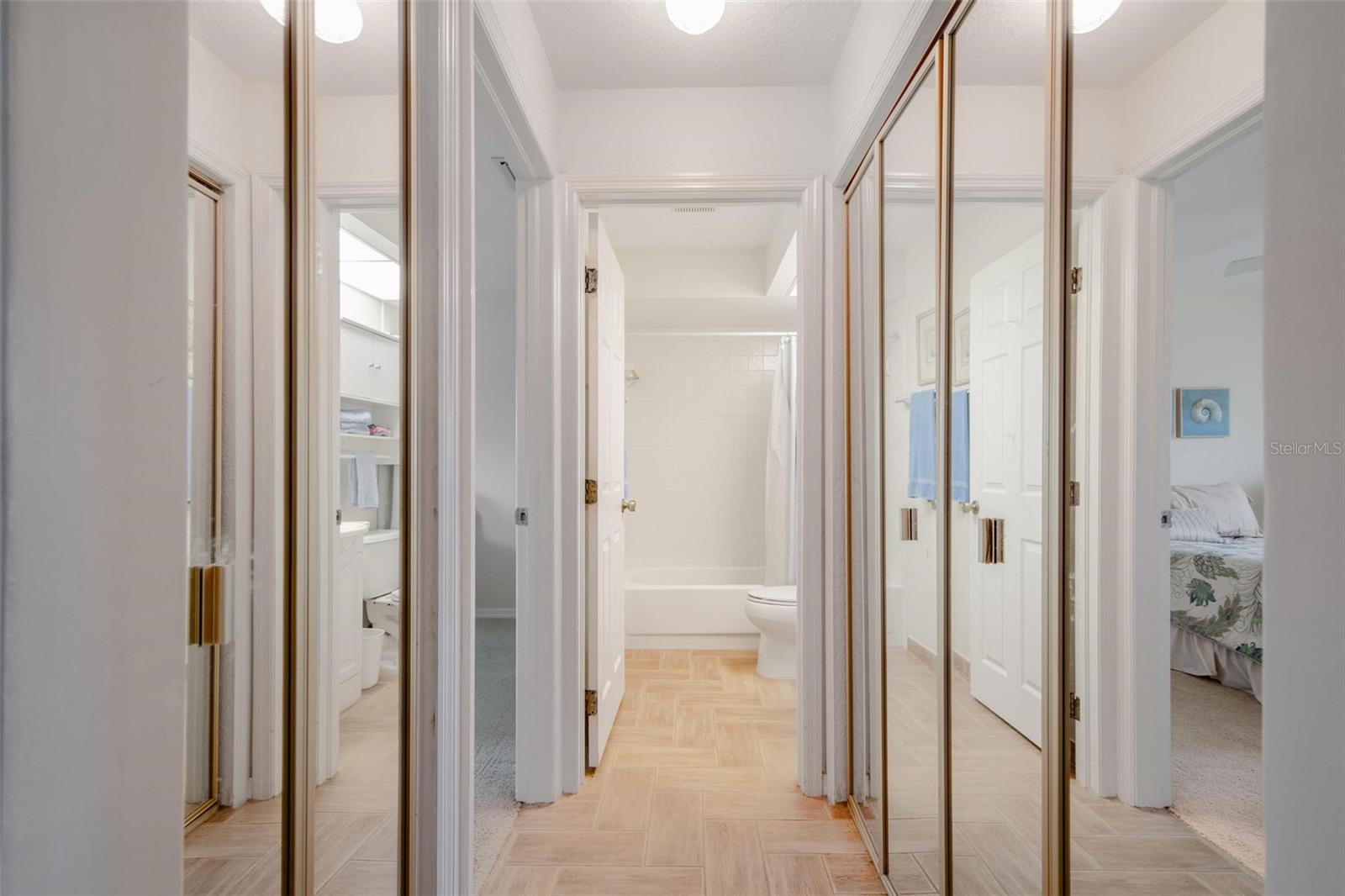 24540 HARBORVIEW RD #A3, PUNTA GORDA, FL, 33980