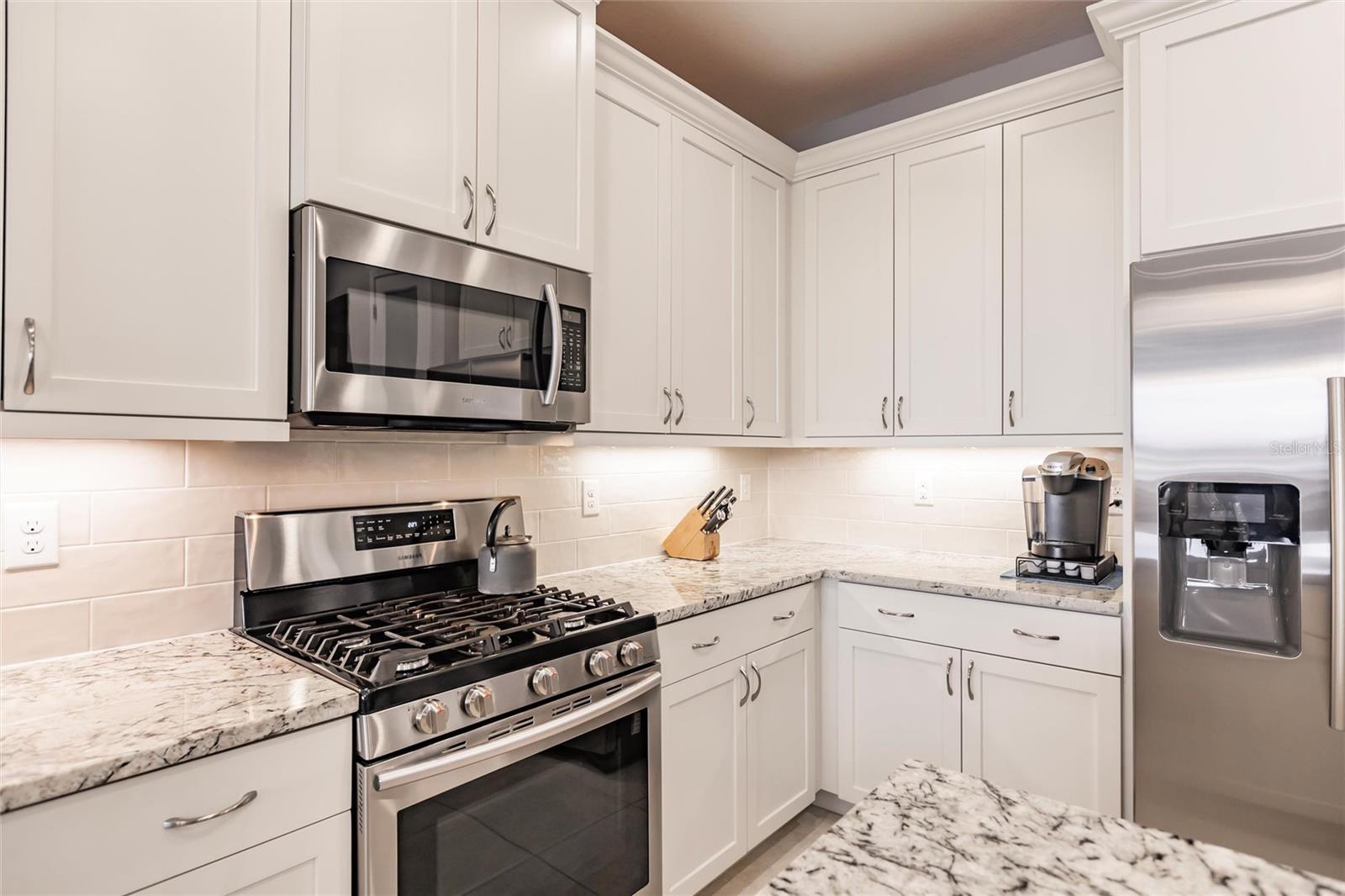 3127 TRUSTEE AVE, SARASOTA, FL, 34243