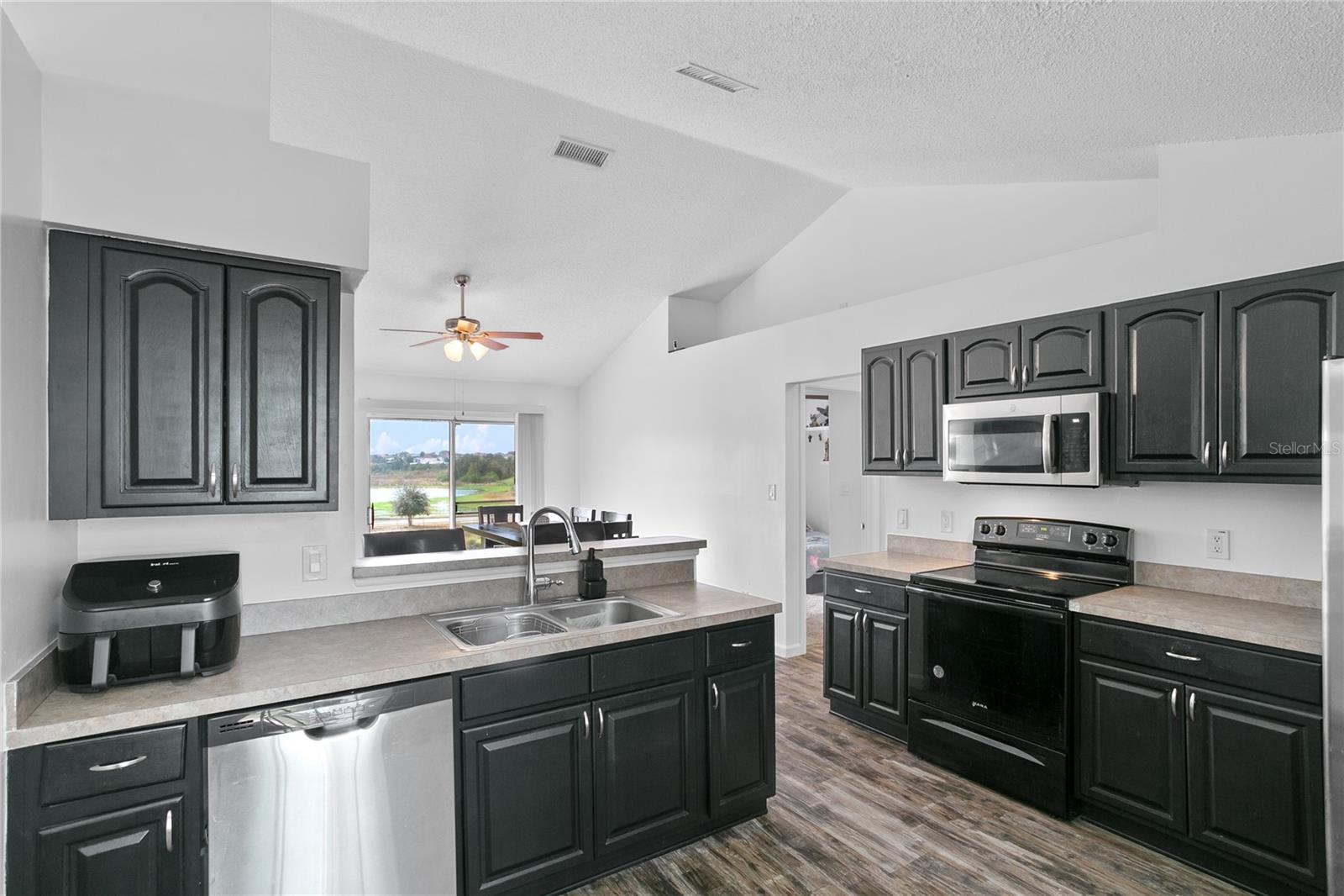 7421 CROOKED LAKE CIR, ORLANDO, FL, 32818