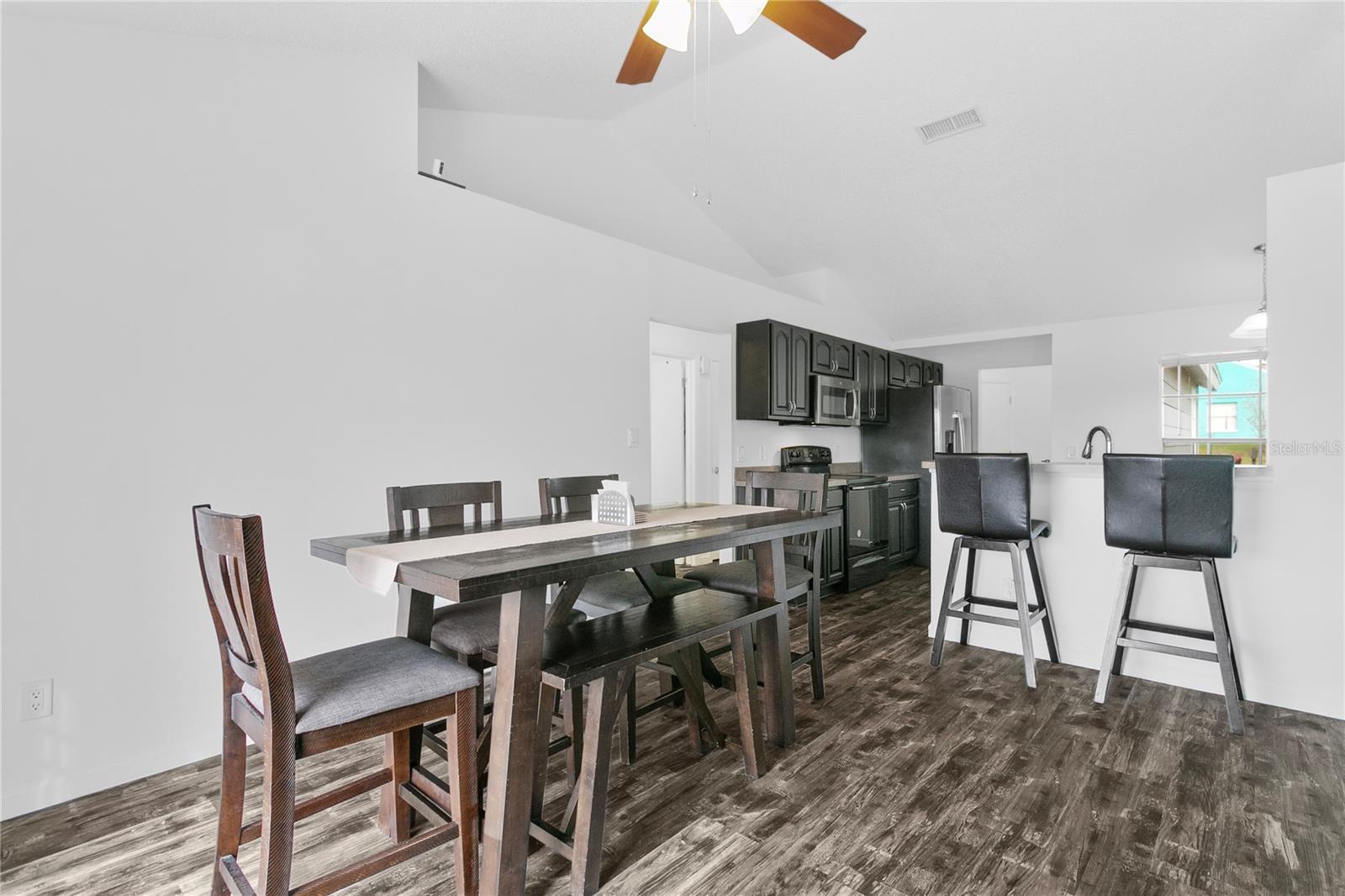 7421 CROOKED LAKE CIR, ORLANDO, FL, 32818