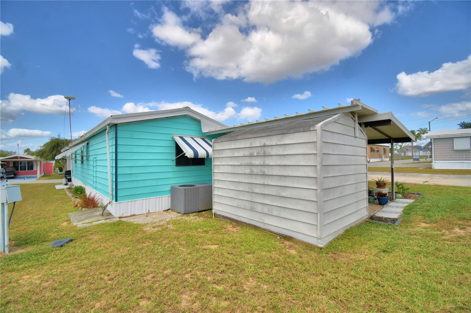 P4932577 Property Photo