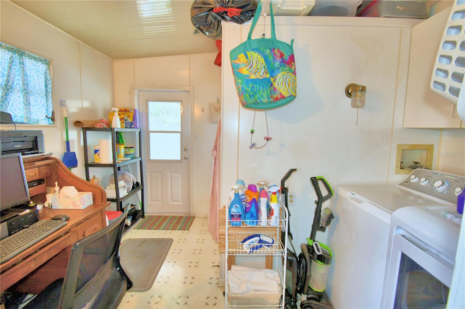 P4932577 Property Photo