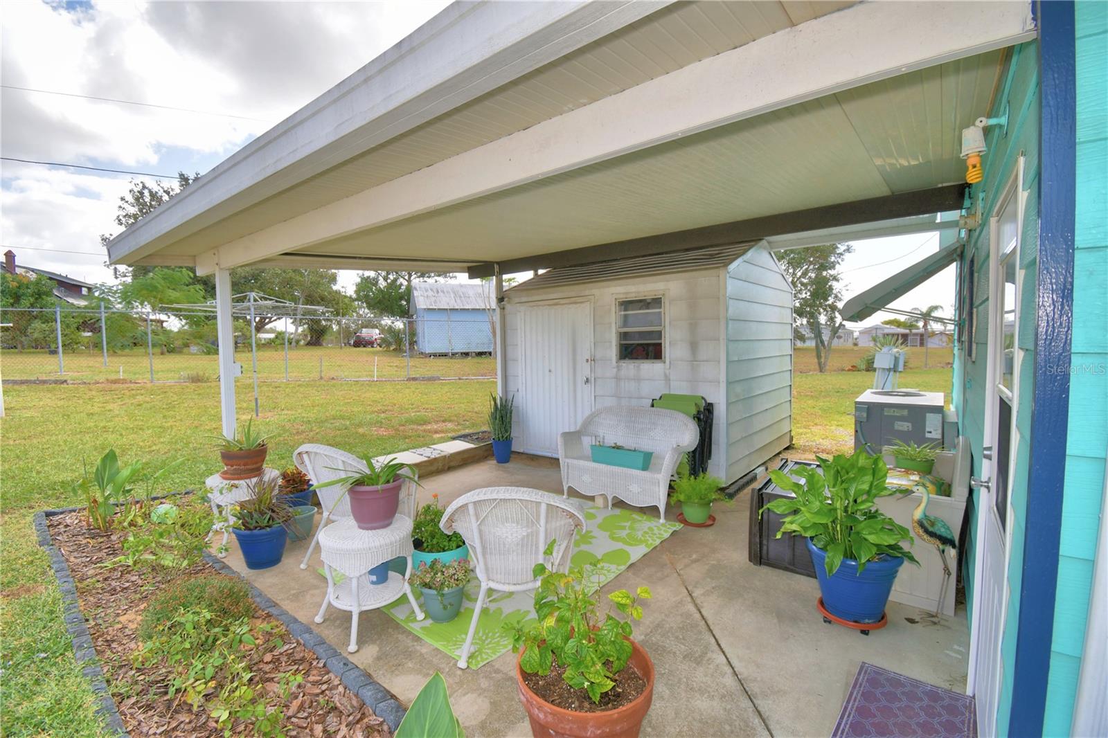 P4932577 Property Photo