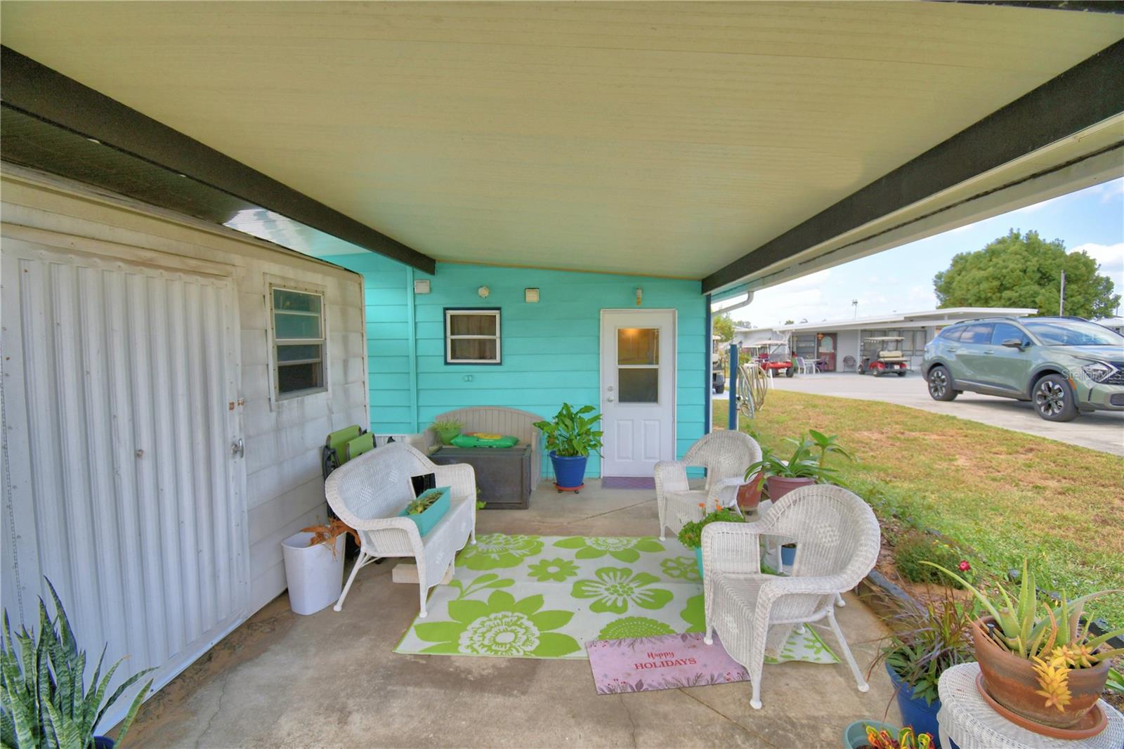 P4932577 Property Photo