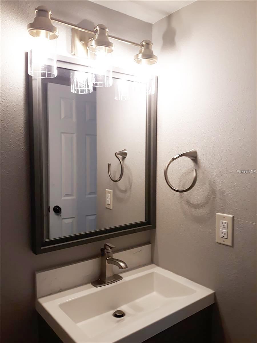 902 LAKE DESTINY RD #E, ALTAMONTE SPRINGS, FL, 32714