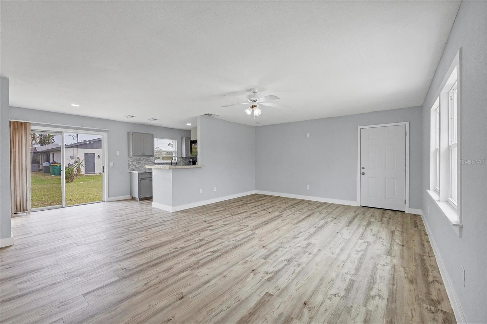 19483 MIDWAY BLVD, PORT CHARLOTTE, FL, 33948