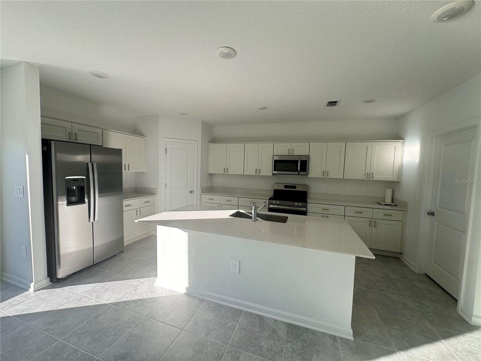 1796 FOREMAN ROAD, EAGLE LAKE, FL, 33839