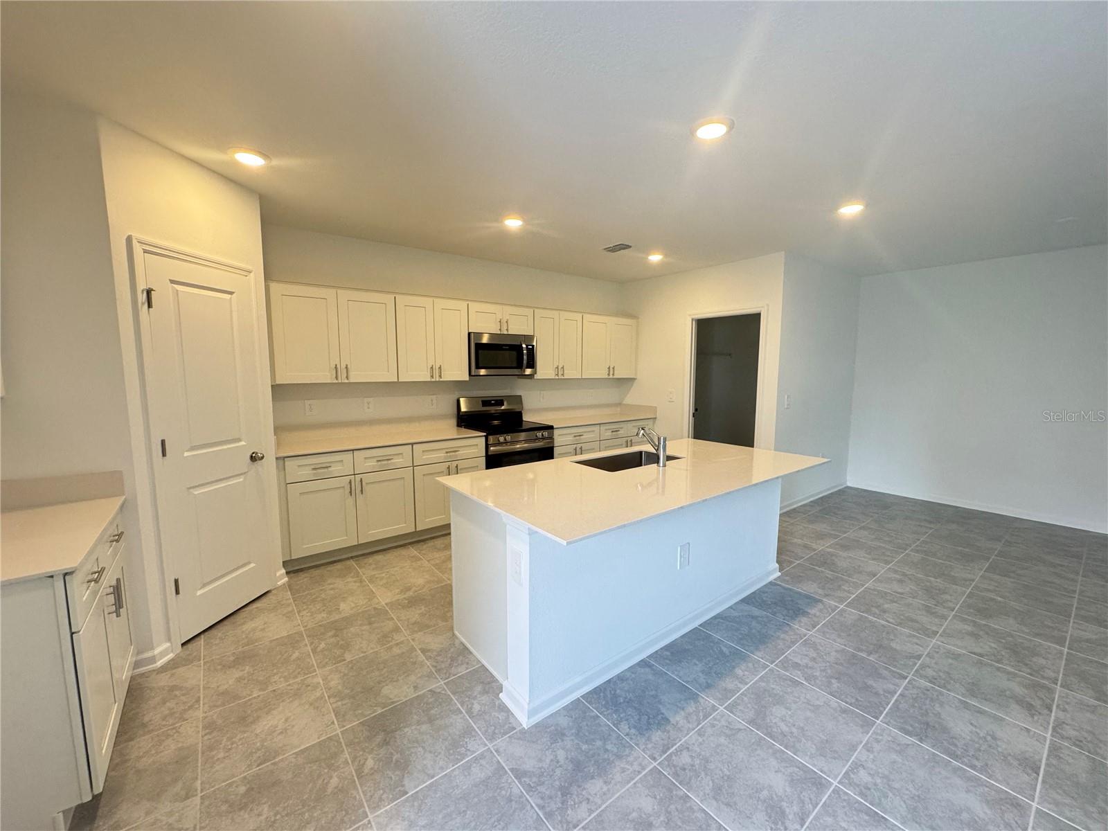 1796 FOREMAN ROAD, EAGLE LAKE, FL, 33839
