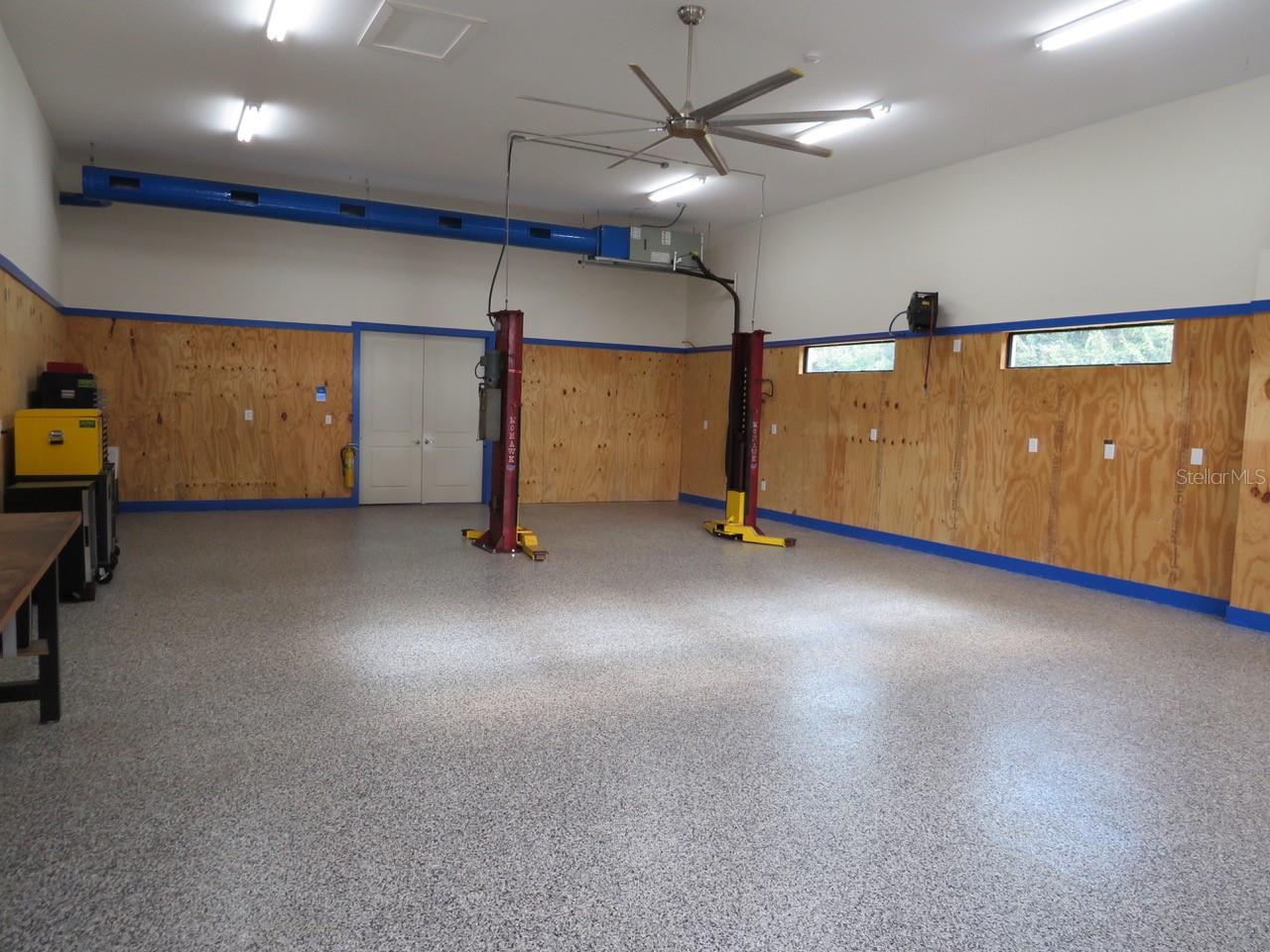 27226 GRAND OAK LN, TAVARES, FL, 32778