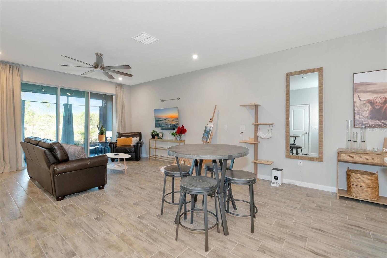 25982 WOVEN WICKER BND, LUTZ, FL, 33559