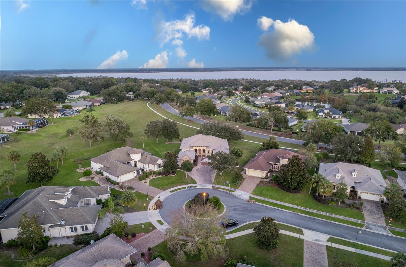 38748 LAKEVIEW WALK, LADY LAKE, FL, 32159