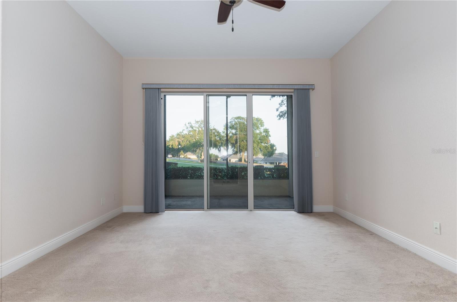 38748 LAKEVIEW WALK, LADY LAKE, FL, 32159