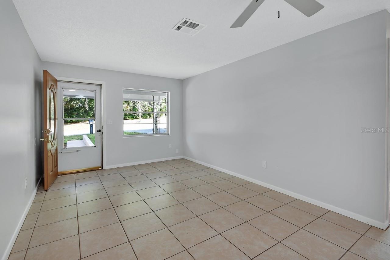 532 W WISCONSIN AVE, DELAND, FL, 32720
