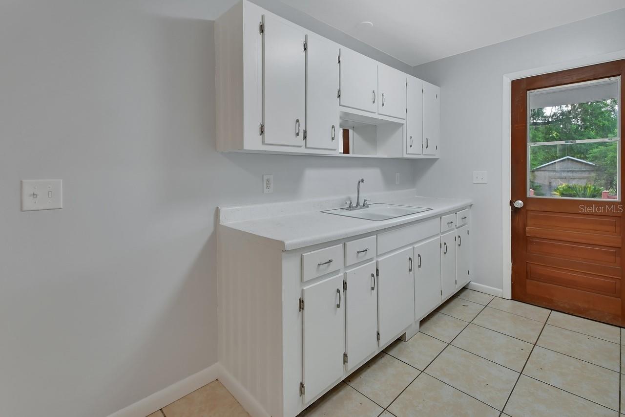 532 W WISCONSIN AVE, DELAND, FL, 32720