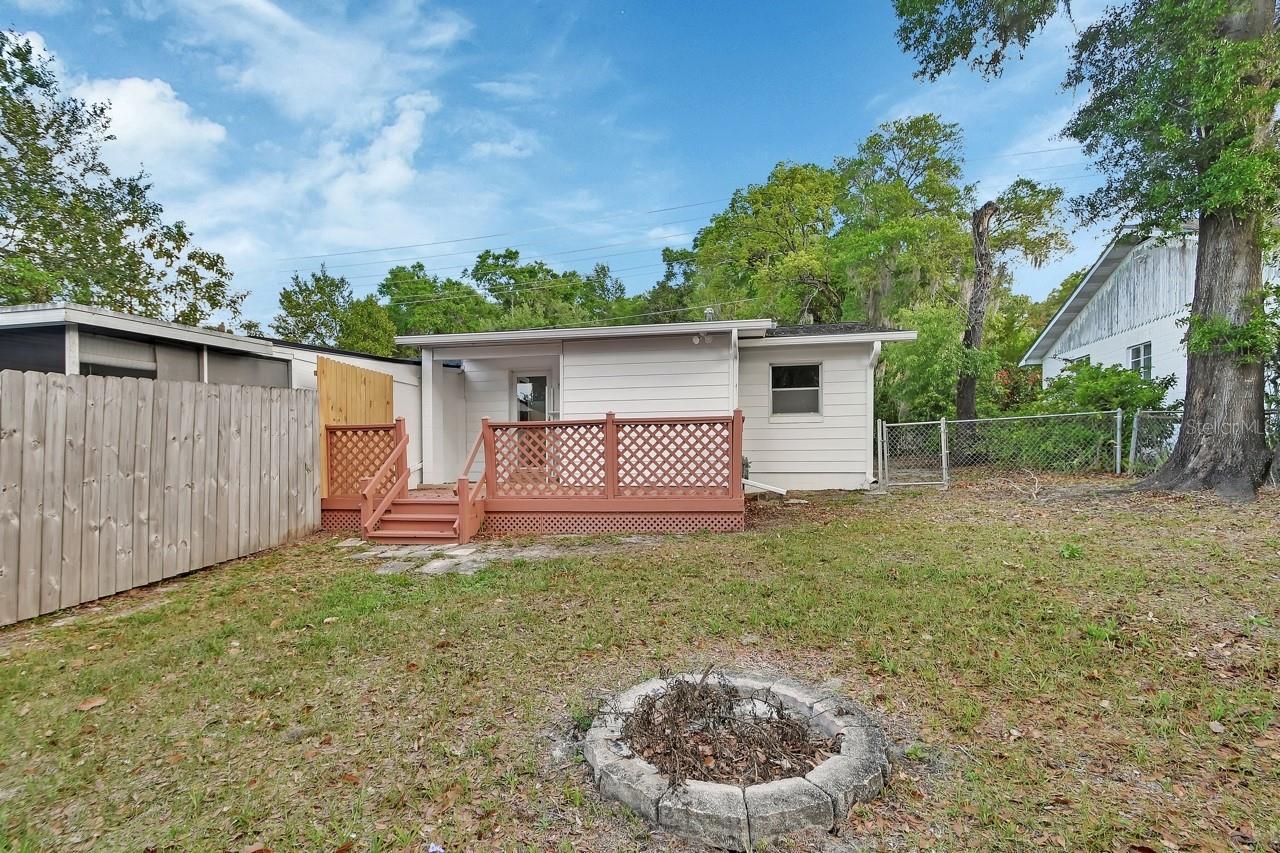 532 W WISCONSIN AVE, DELAND, FL, 32720