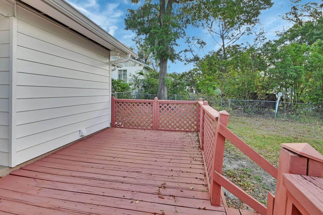 532 W WISCONSIN AVE, DELAND, FL, 32720