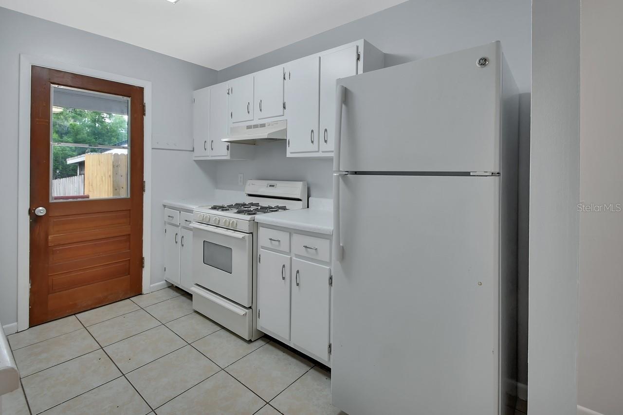 532 W WISCONSIN AVE, DELAND, FL, 32720