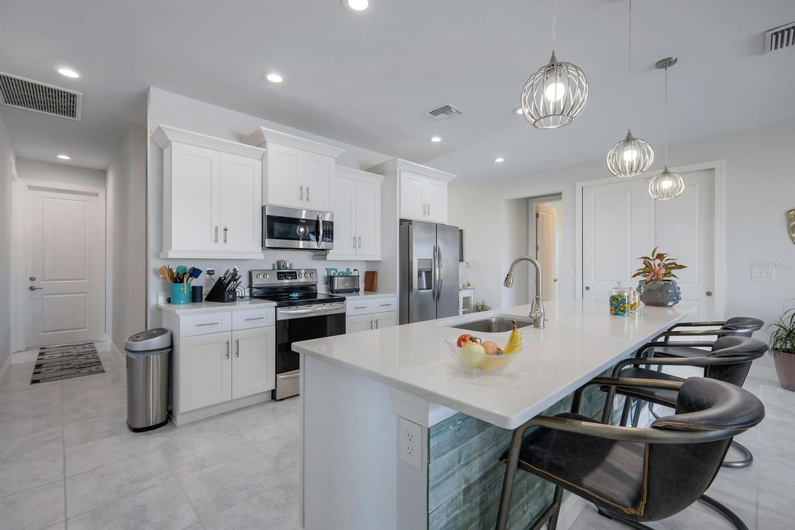 1817 SW 29TH TER, CAPE CORAL, FL, 33914