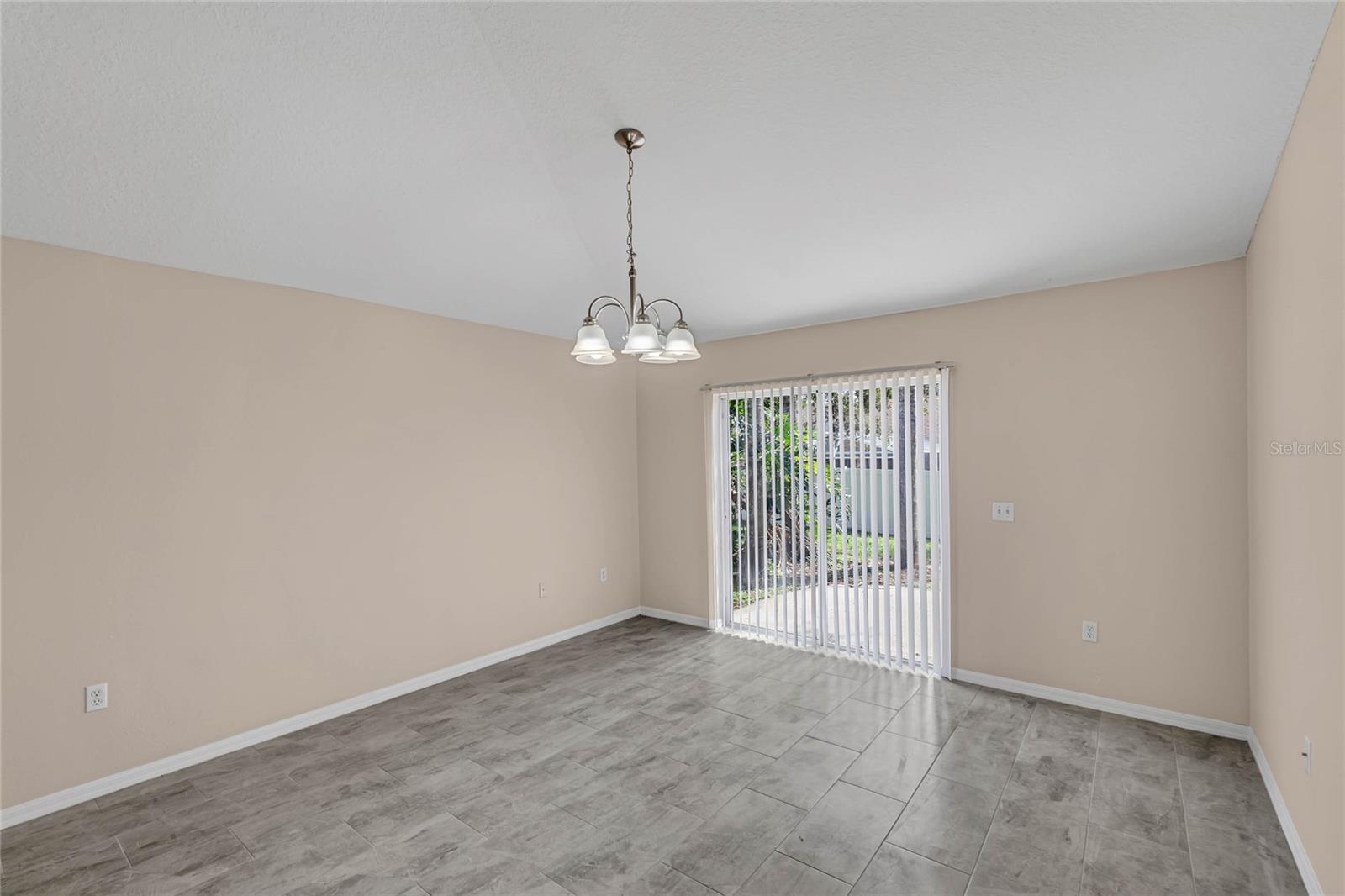 217 WINDING COVE AVE, APOPKA, FL, 32703