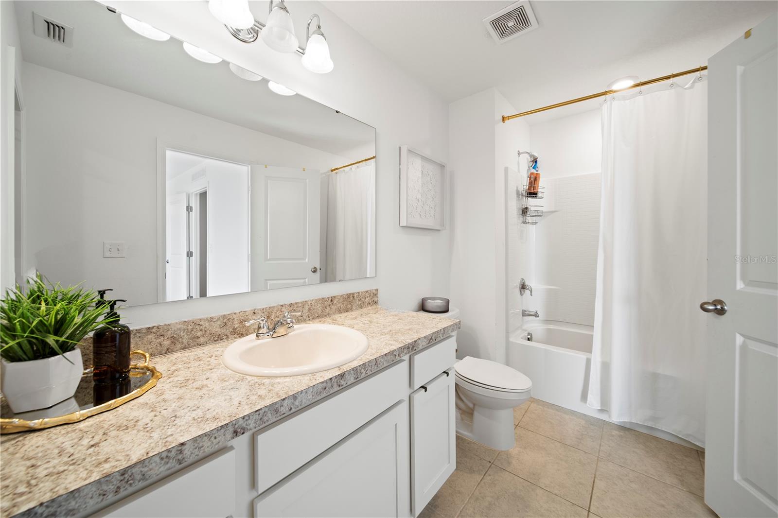 201 MANDOVI ST, DAVENPORT, FL, 33837