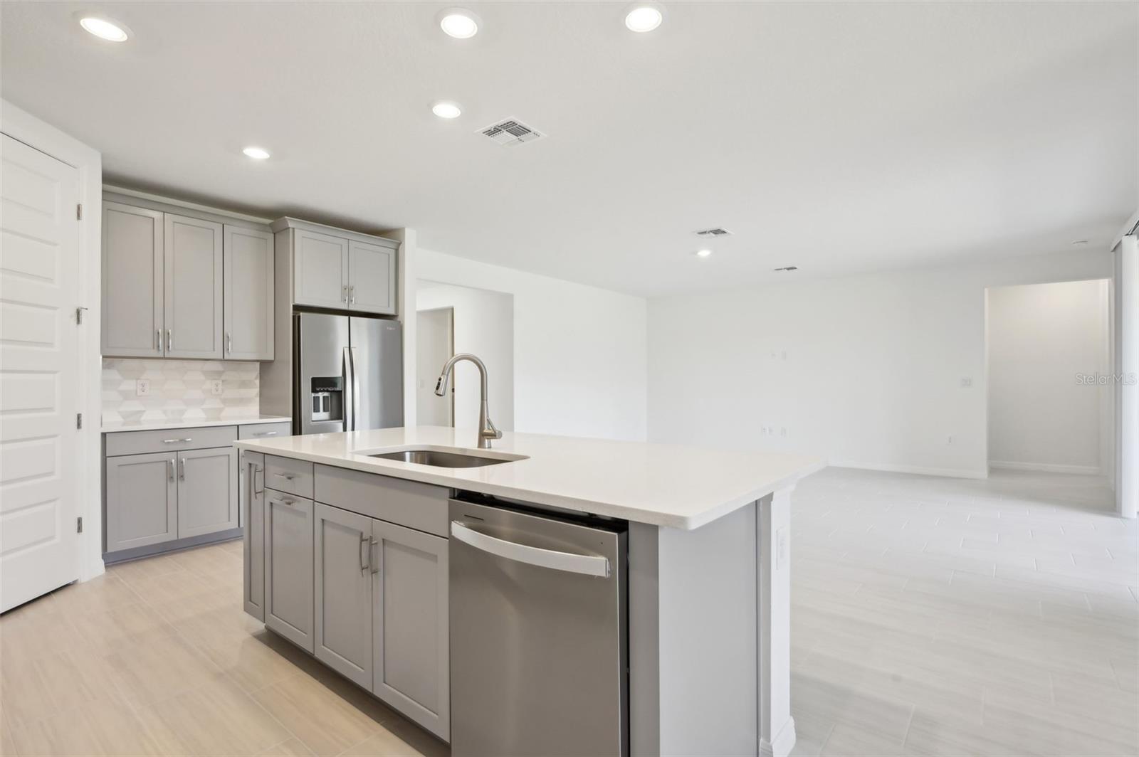 14022 GINNIE SPRINGS WAY, PARRISH, FL, 34219