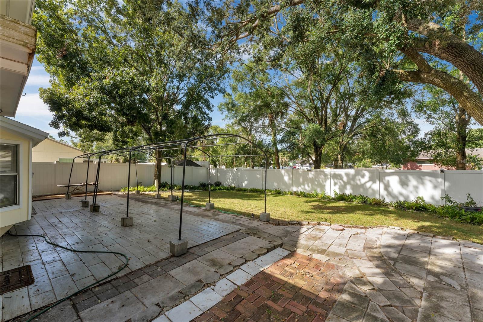 9327 SPRING VALE DR, ORLANDO, FL, 32825