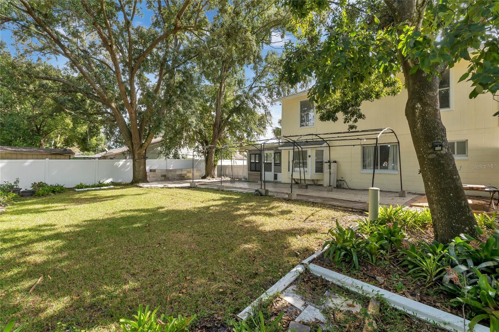 9327 SPRING VALE DR, ORLANDO, FL, 32825