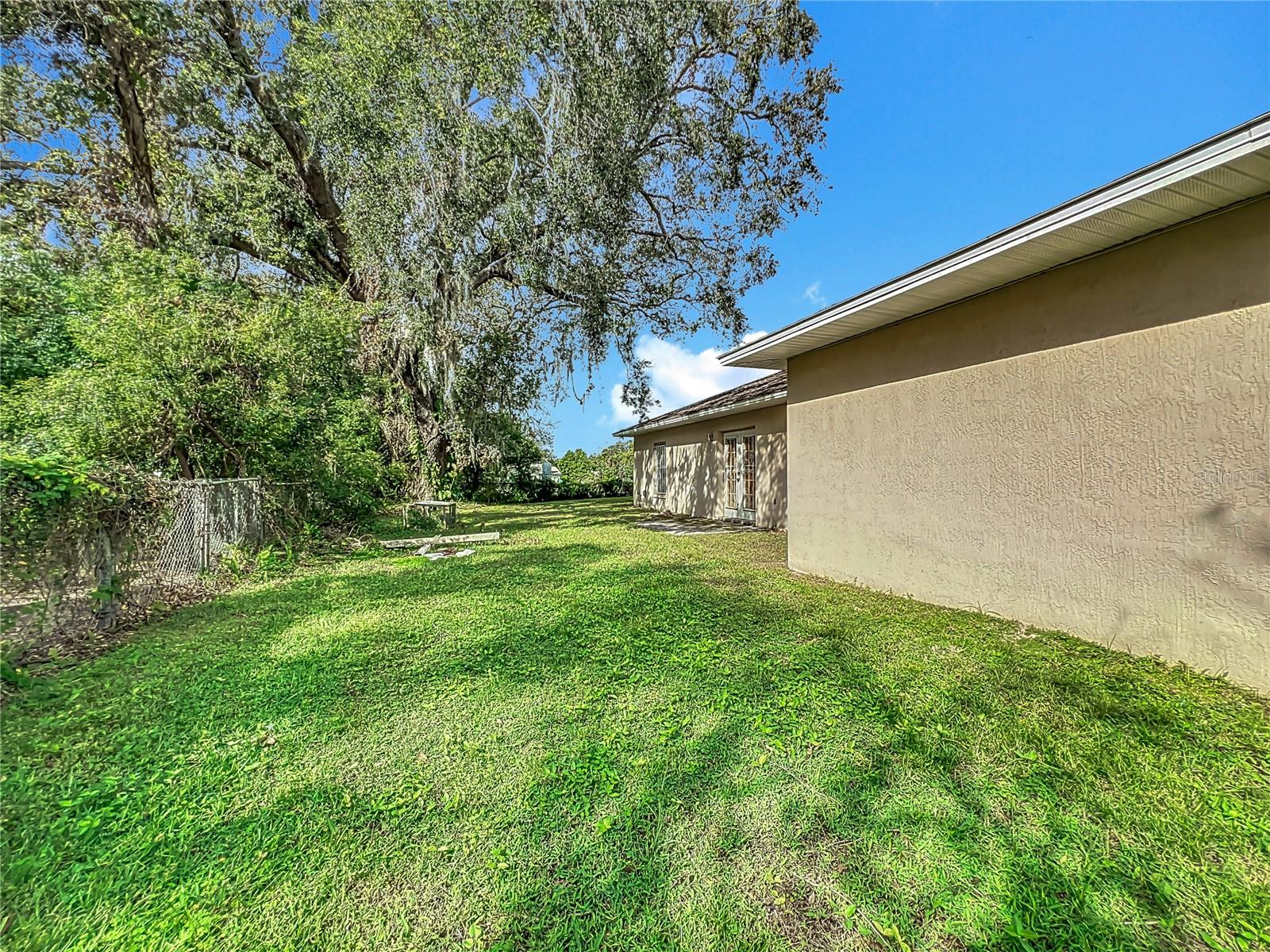 944 HICKS RD, LAKELAND, FL, 33813
