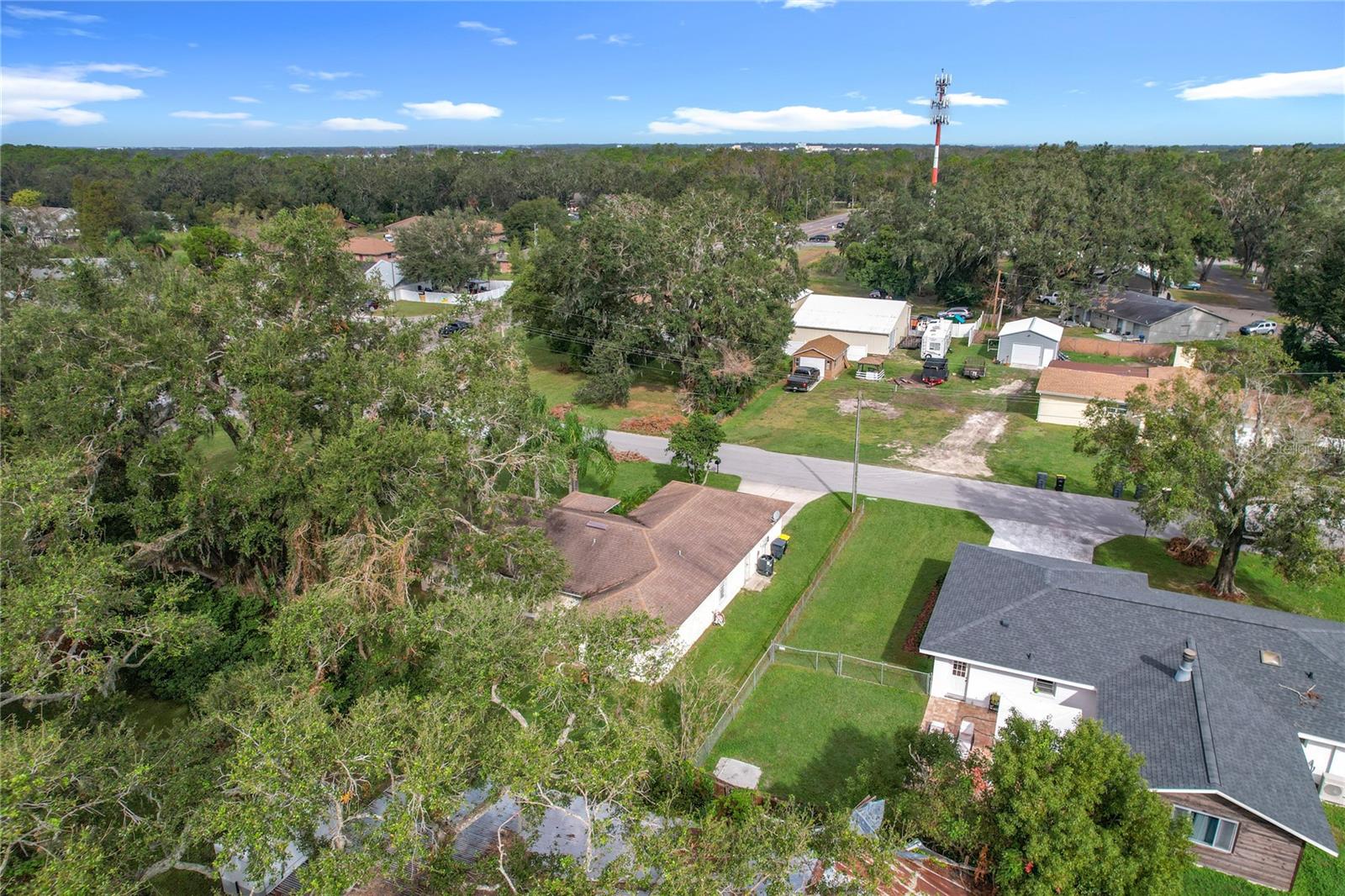 944 HICKS RD, LAKELAND, FL, 33813
