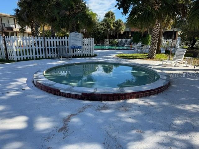 O6253758 Property Photo