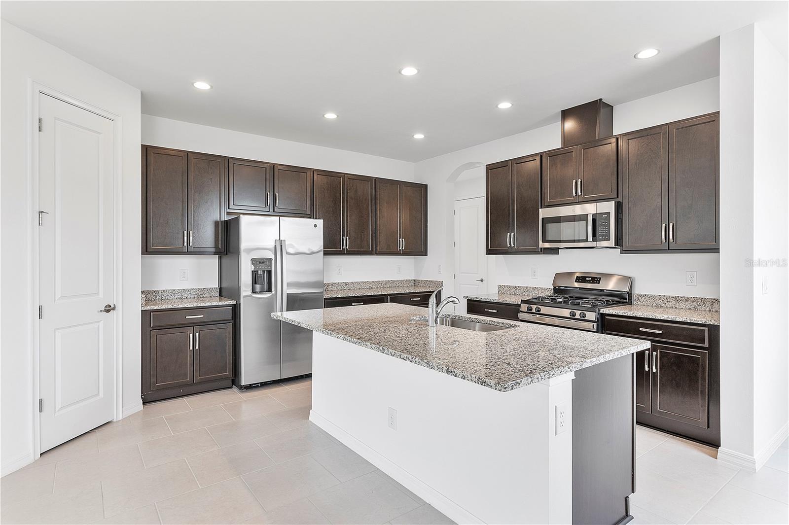 15876 MULRION BLVD, PUNTA GORDA, FL, 33982