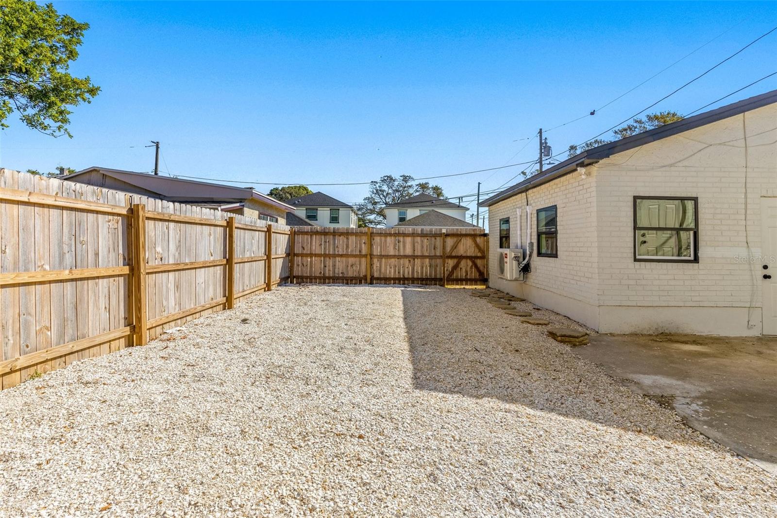 921 YALE ST N, ST PETERSBURG, FL, 33713
