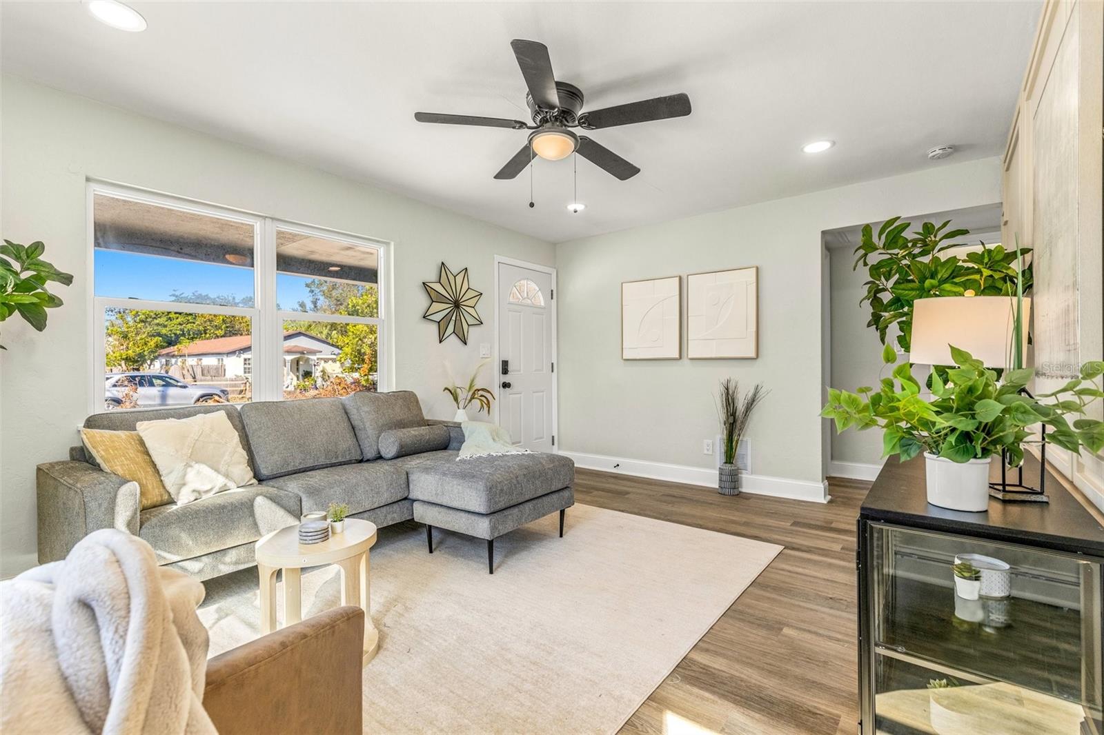 921 YALE ST N, ST PETERSBURG, FL, 33713